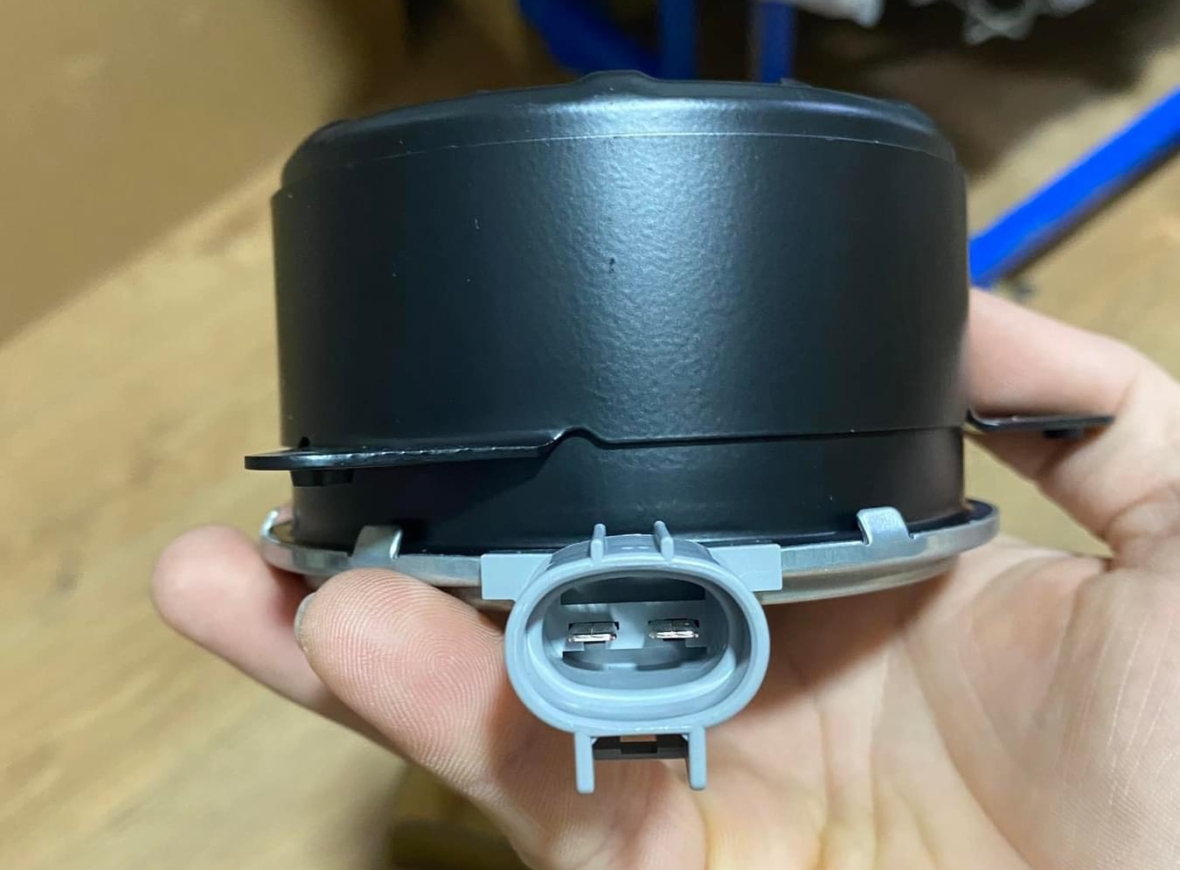 Quạt giàn nóng chính hãng DENSO dùng cho xe TOYOTA VIOS 2007-2024